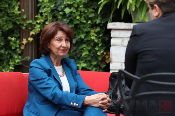 Siljanovska Davkova: We can approach the Friendship Treaty with Bulgaria differently