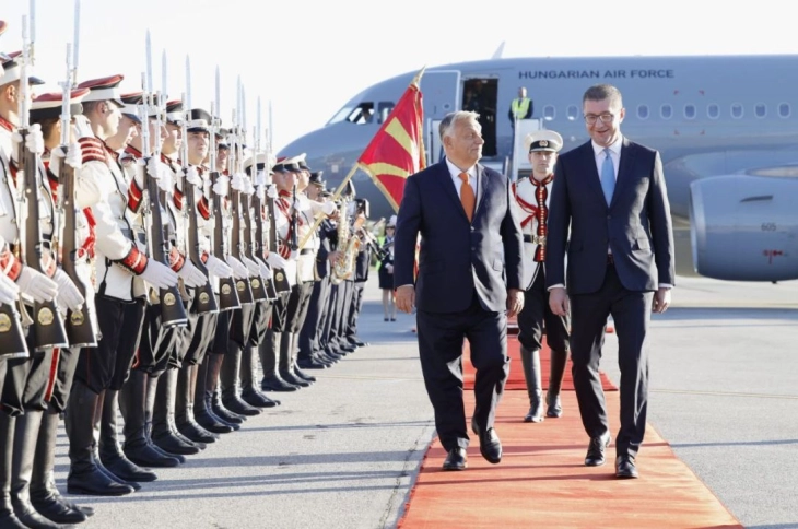 Hungarian Prime Minister arrives in Ohrid, leading a delegation of 10 ministers