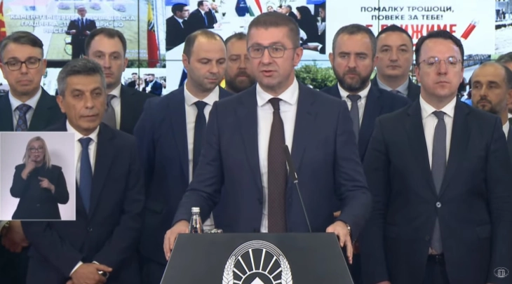 Mickoski: Për 100 ditë realizuam, miratuam ose filluam mbi 100 projekte, masa dhe vendime