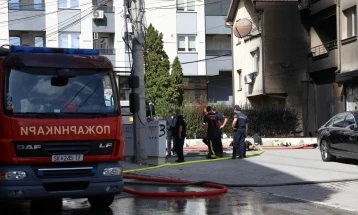 Обид за кражба во зградата во Чаир во која вчера настана пожар, приведени две лица