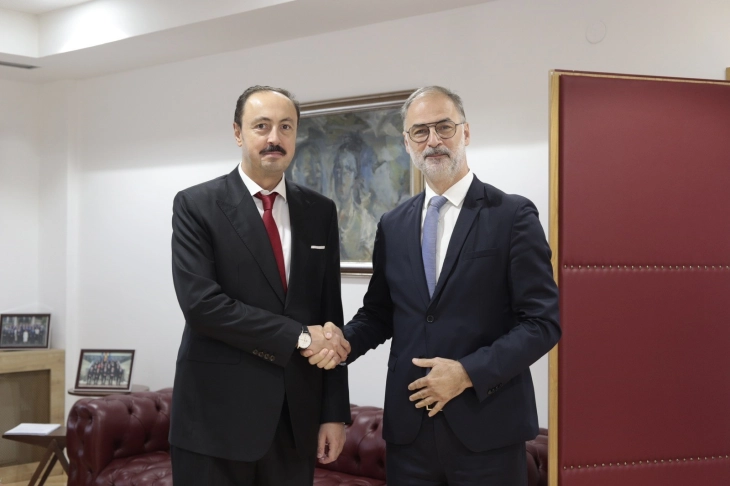 Minister Stoiljkovikj meets Turkish Ambassador Ulusoy