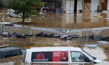 Ministri i Mbrojtjes së BeH: 20 viktima në përmbytje, Jabllanica është shkëputur