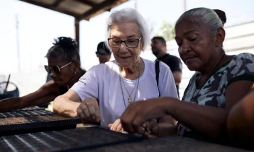 UN refugee agency prize goes to Brazilian nun