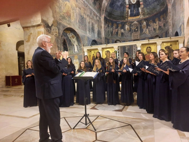 Menada choir to give concert in Istanbul