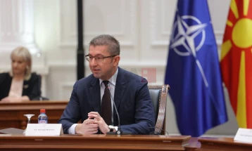 Mickoski: Qeveria është partnere e sindikatave dhe punëdhënësve, vazhdojmë bashkëpunimin