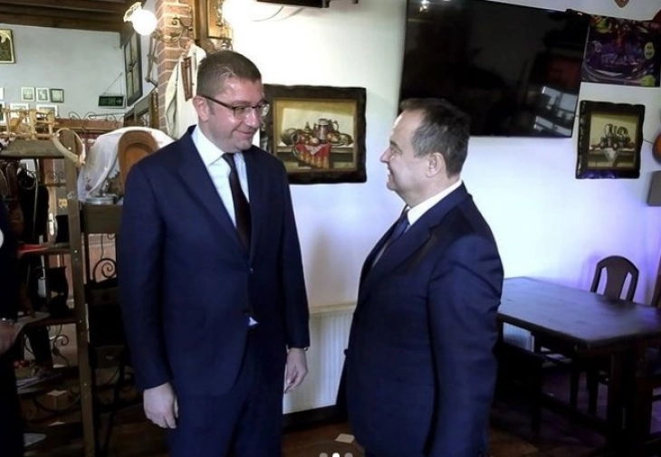 Dačić, Mickoski discuss promoting relations