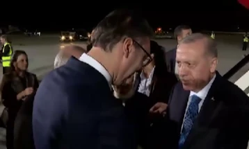 Erdogan arriti në Beograd