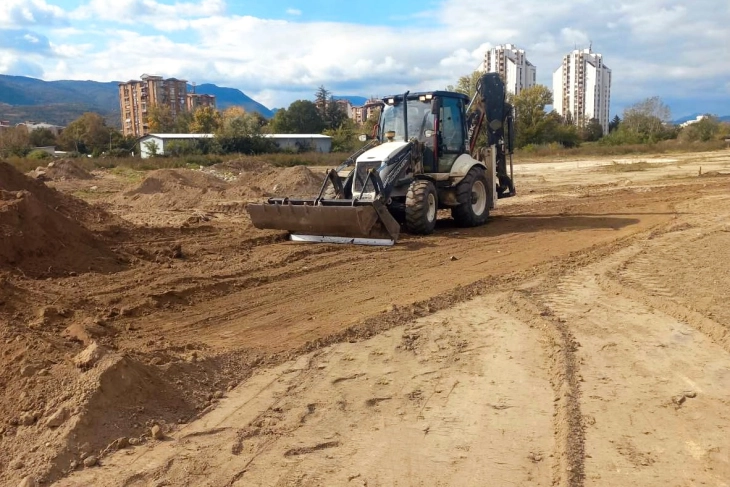 Продолжуваат градежните работи на новиот парк во Карпош