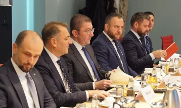 Mickoski presents government's economic priorities before German Chamber of Commerce