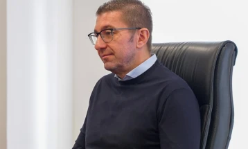 Kryeministri Mickoski për vizitë në Komunën e Bërvenicës