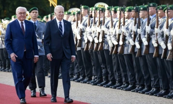 Bajdeni arrin në Gjermani për bisedime për Ukrainën dhe Lindjen e Mesme