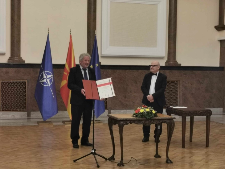 Macedonian identity founded in Macedonian language, says October 23 award recipient