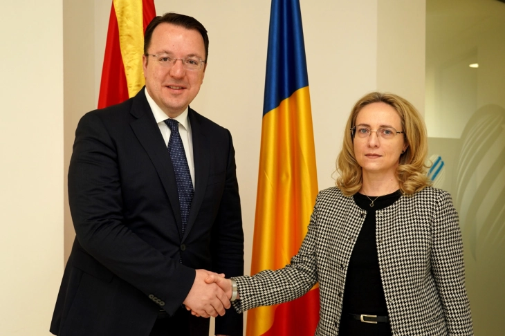 Transport Minister Nikoloski meets Romanian Ambassador Axinte, discuss Skopje-Bucharest flight