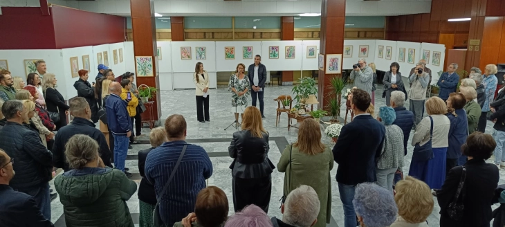 Ivana Nasteski's 'Flora' exhibition of watercolors opens in Tetovo