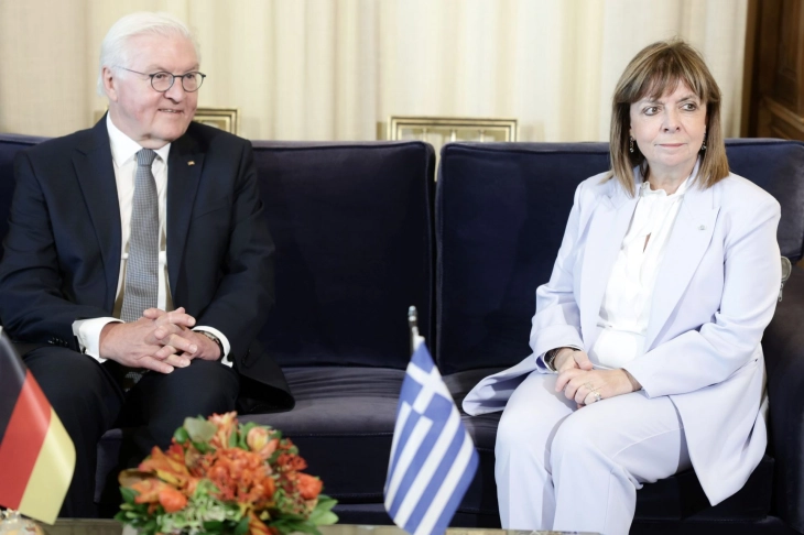 German president confronted in Athens with Greek reparations demands