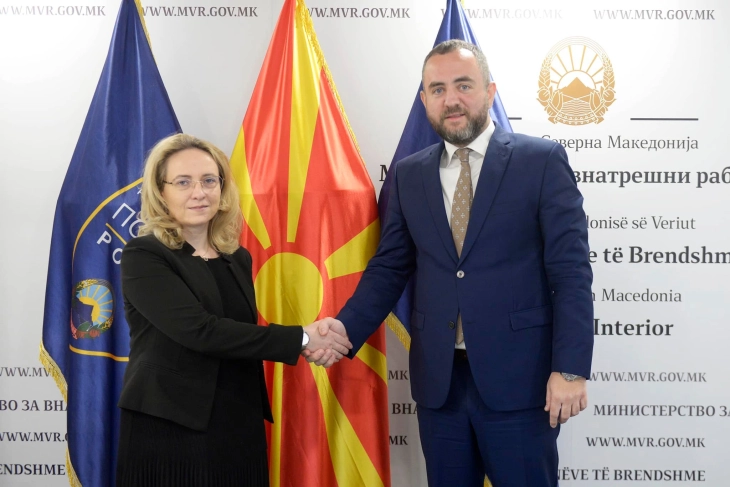 Minister Toshkovski meets Romanian Ambassador Axinte