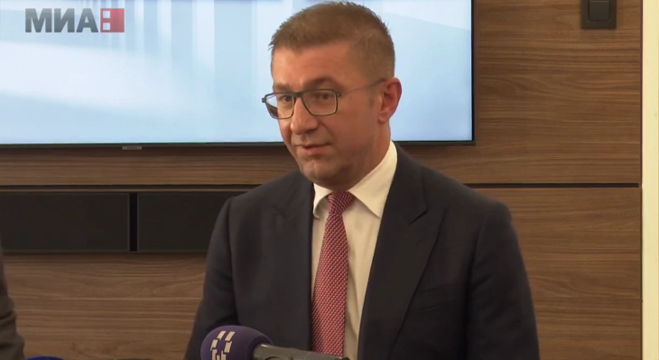 Mickoski: Kam pritur që të gjithë së bashku të punojmë për interesin e shtetit dhe të qytetarëve, ambienti i biznesit duhet të jetë sa më i shëndetshëm