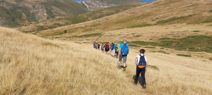 Полицијата ги пронајде планинарите кои се изгубија во тетовско