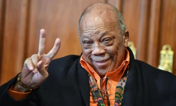 Music legend Quincy Jones dead at 91