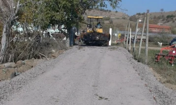 Градежни активности во карбинското село Радање