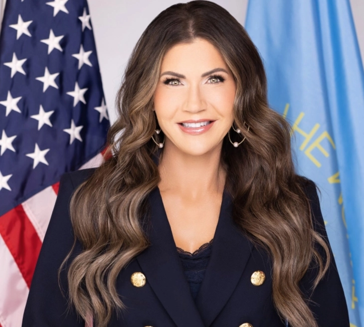 Си-Ен-Ен: Трамп ја именува гувернерката Кристи Ноем за нов секретар за внатрешна безбедност