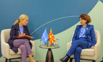 President Siljanovska Davkova meets UNICEF Deputy Executive Director van der Heijden in Baku