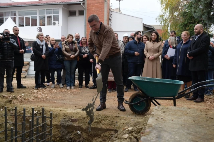 Почна надоградбата на училиштето „Ацо Шопов“ во населбата Радишани