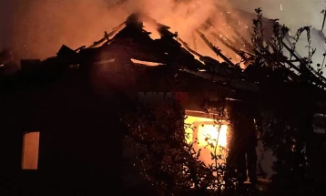 Si pasojë e zjarrit në Strimnicë të Tetovës jetën e humbi një 90-vjeçar