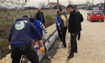 Почна реконструкцијата на локалниот пат Кадино - Мралино