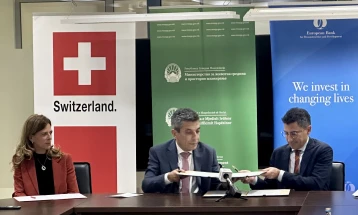 Minister Mexhiti, EBRD Regional Director sign grant agreement on waste collection