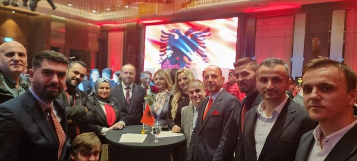 Kryetari i Alternativës,   Ibrahimi, në pritjen e organizuar nga Ambasadori i Shqipërisë, Denion Mejdani