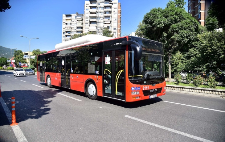 Примопредавање на шест нови еколошки автобуси за ЈСП Скопје (во живо)