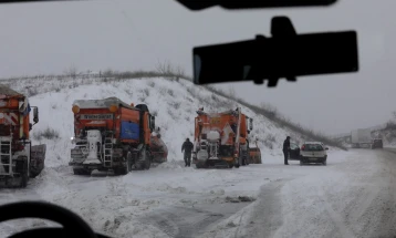 Family with two children rescued from being stranded in snow near Leunovo