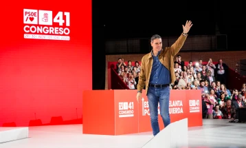 Spanish Prime Minister Sánchez confirmed as leader of his PSOE party