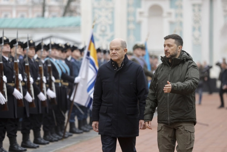 Sholc e paralajmëroi Putinin gjatë qëndrimit në Kiev: Ne mbetemi të fuqishëm