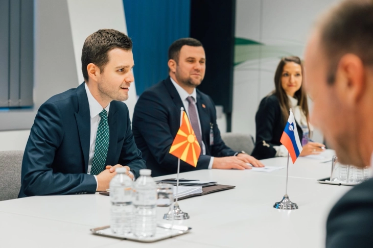 Mucunski meets with UK Minister Doughty and Slovenian Minister Fajon