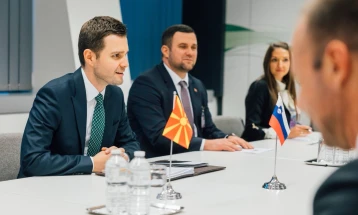 Mucunski meets with UK Minister Doughty and Slovenian Minister Fajon