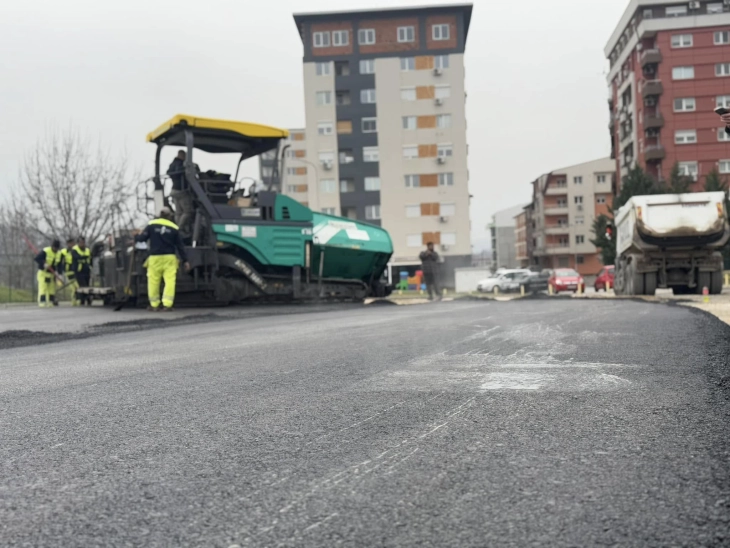 Се гради нов паркинг во Општина Ѓорче Петров во близина на спортското фудбалско игралиште „Македонски Лавови“