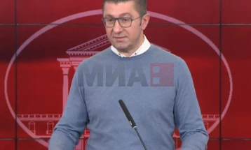 Mickoski: Të mërkurën nuk do të ndodhë asgjë në Gjykatën Kushtetuese, BDI do të vazhdojë me manovra politike