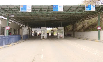 Two police officers at Blace border crossing face disciplinary action over Grubi's country exit