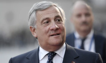 Tajani: Italia angazhohet për organizimin e konferencës së re paqësore për Ukrainën me pjesëmarrjen e Rusisë