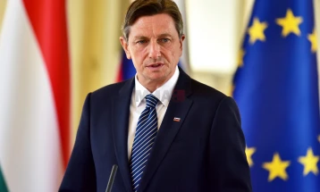 Pahor u tërhoq nga kandidatura për të dërguar special të BE-së për dialogun Prishtinë - Beograd