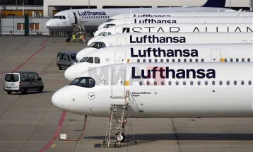 Lufthanza planifikon të punësojë 10.000 punëtorë këtë vit