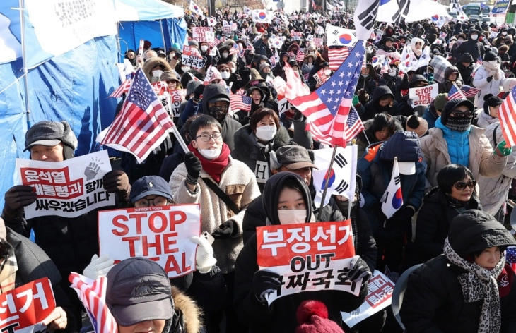 Ish presidenti koreanojugor do ta pranojë vendimin eventual të Gjykatës Kushtetuese për revokim