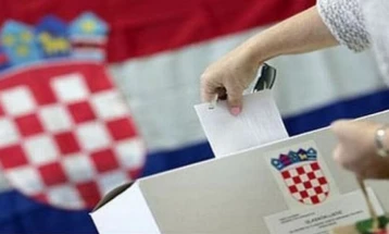 Në Kroaci filloi votimi në rrethin e dytë të zgjedhjeve presidenciale