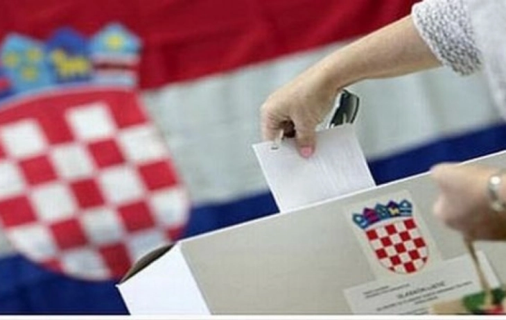 Croatians vote in presidential runoff