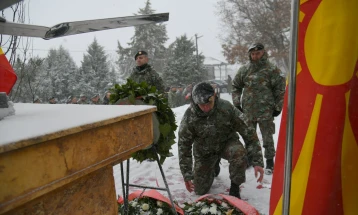 Одбележана 17-годишнината од хеликоптерската несреќа во која загинаа единаесет припадници на Армијата