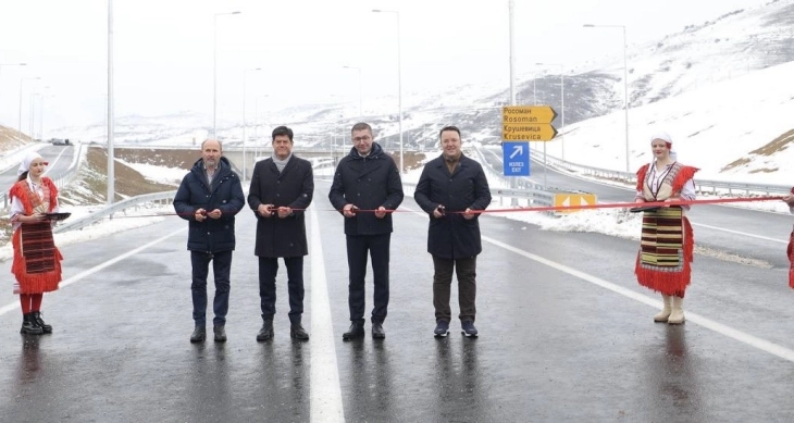 New section of Gradsko-Farish expressway put into use