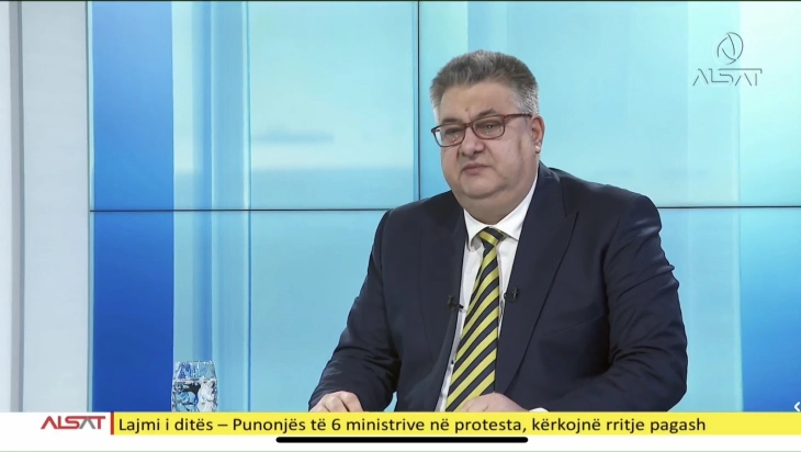 Минчев: Направени се значајни напори за стабилизирање на буџетот и зголемување на платите во различни сектори