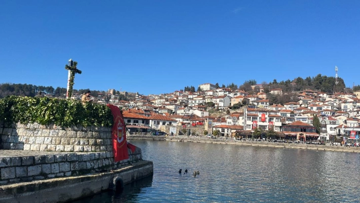 Охрид подготвен за чествување на Богојавленскиот водосвет